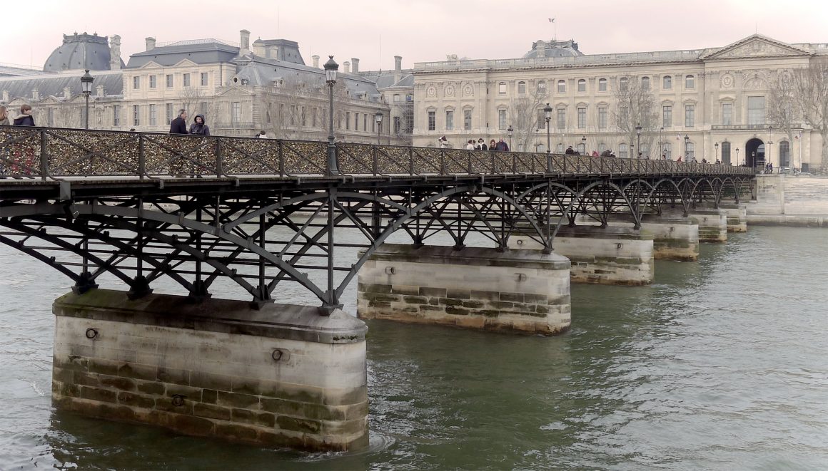 Pont des Arts reconstruit