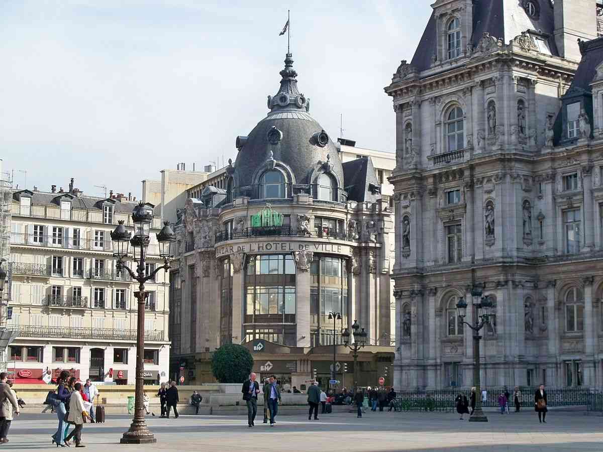 BHV Marais vient en aide aux amoureux en panne d’inspiration