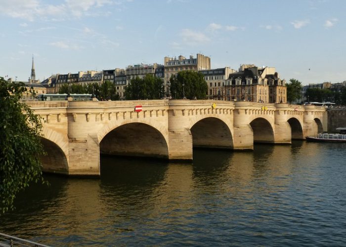 Le Pont Neuf : le plus vieux pont de Paris